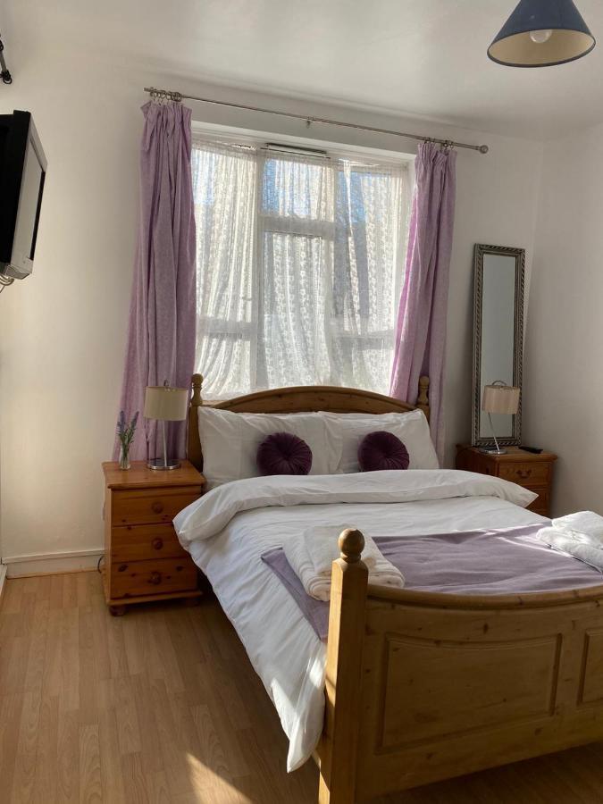 Vauxhall Apartament